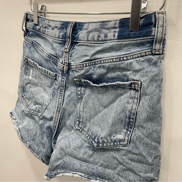 Express Distressed Cutoff Boyfriend Midi Denim Shorts Size 0 Cotton - Picture 5 of 8